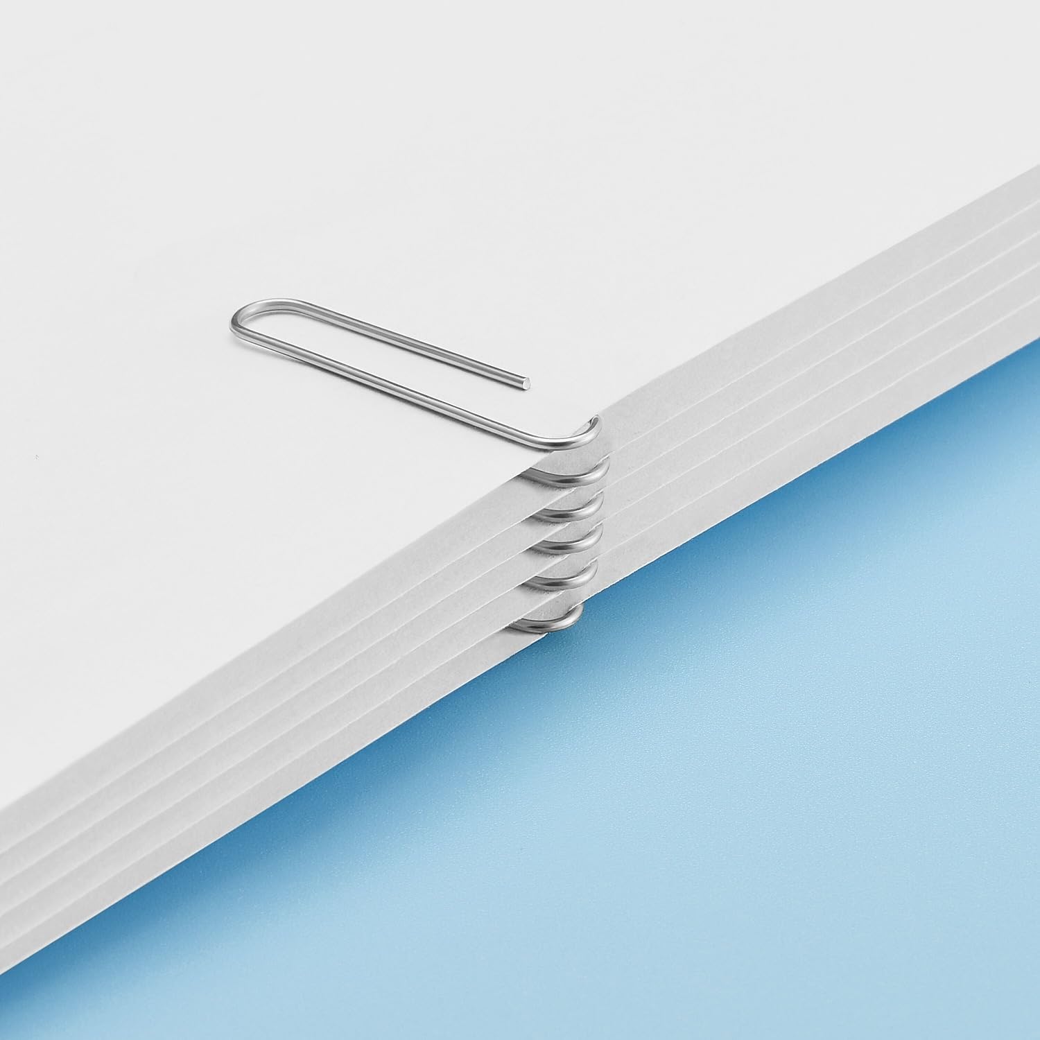 staples-472480-_3